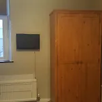 Guest house Maindee 3*