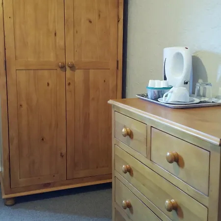 ゲストハウス Maindee バロー・イン・ファーネス