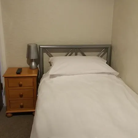 ゲストハウス Maindee 3*