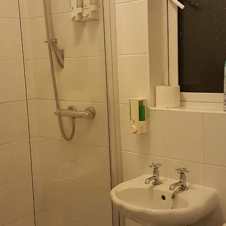 Maindee 3* バロー・イン・ファーネス