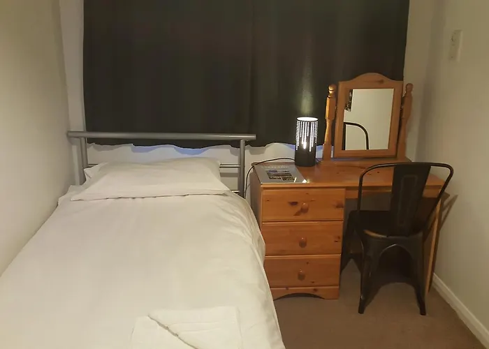 Guest house Maindee 3*